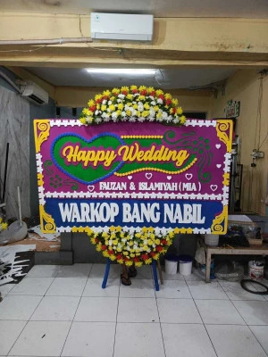 Papan Bunga di Cililitan