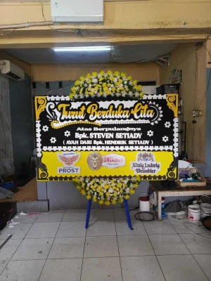Papan Bunga di Cililitan